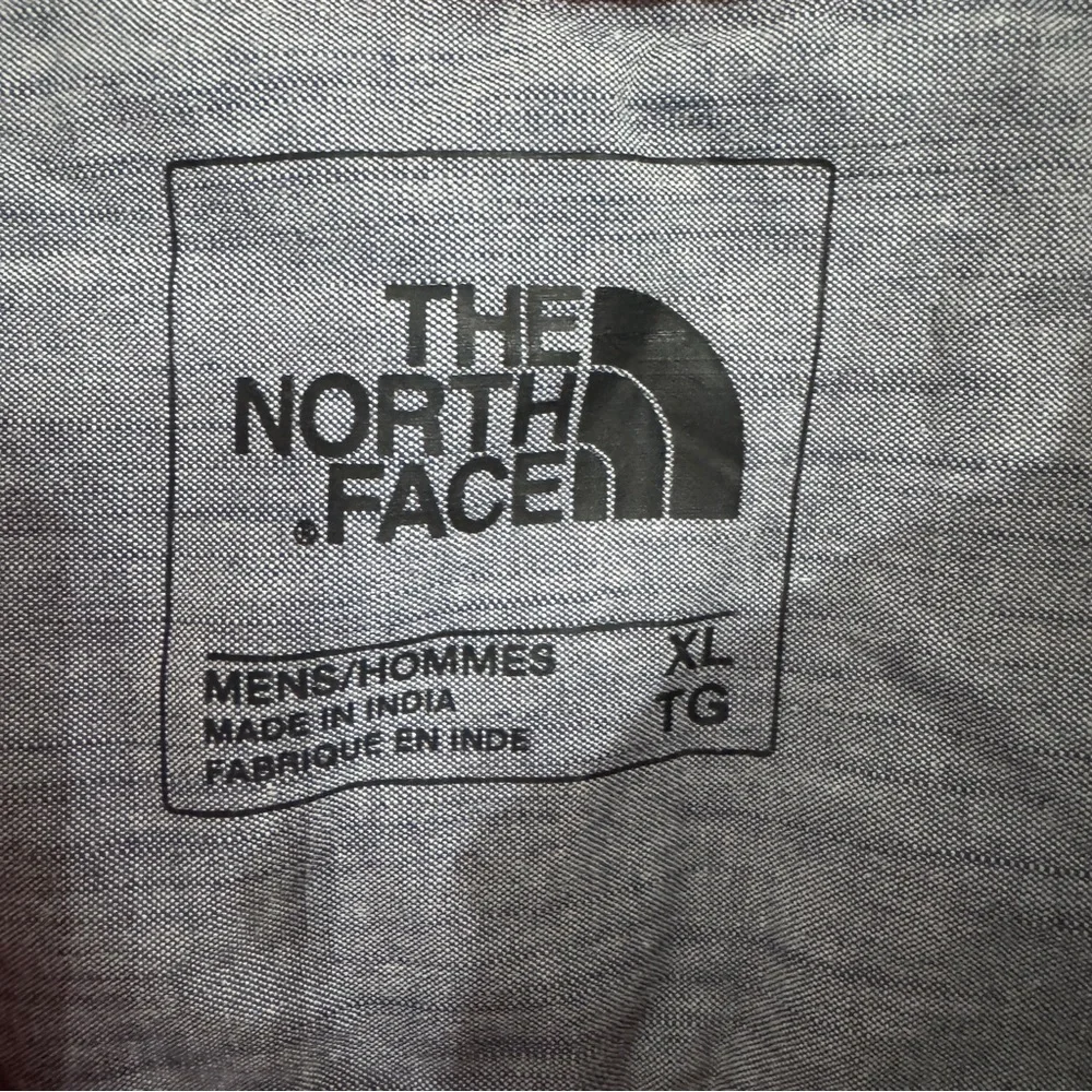 The North Face Men's Casual Red White Button Down Short Sleeve Shirt Size XL